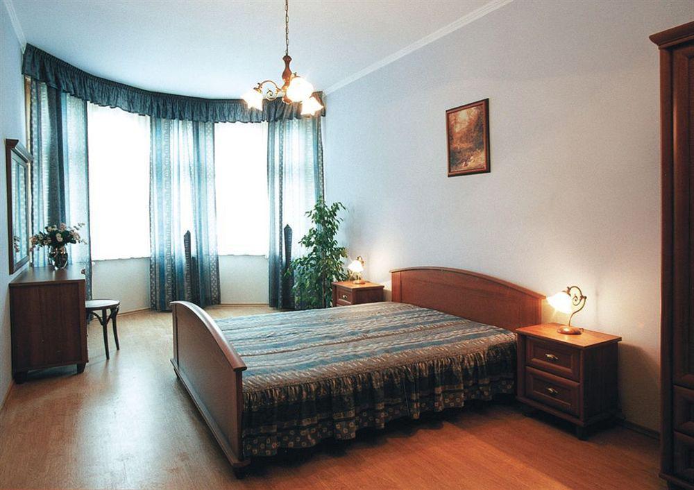 Hotel Derby การ์โลวีวารี ห้อง รูปภาพ